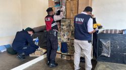 Cegah Peredaran Narkoba, Rutan Karimun Razia Kamar Hunia dan Tes Urine Warga Binaan