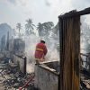 Diduga Anak Bermain Korek Api, Rumah dan Warung Sembako di Bintan Terbakar