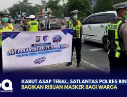 Kabut Asap Tebal, Satlantas Polres Bintan Bagikan Ribuan Masker Bagi Warga