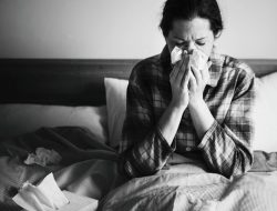 Kemenkes Tegaskan Flu Ringan Cukup Istirahat, Antivirus untuk Gejala Berat