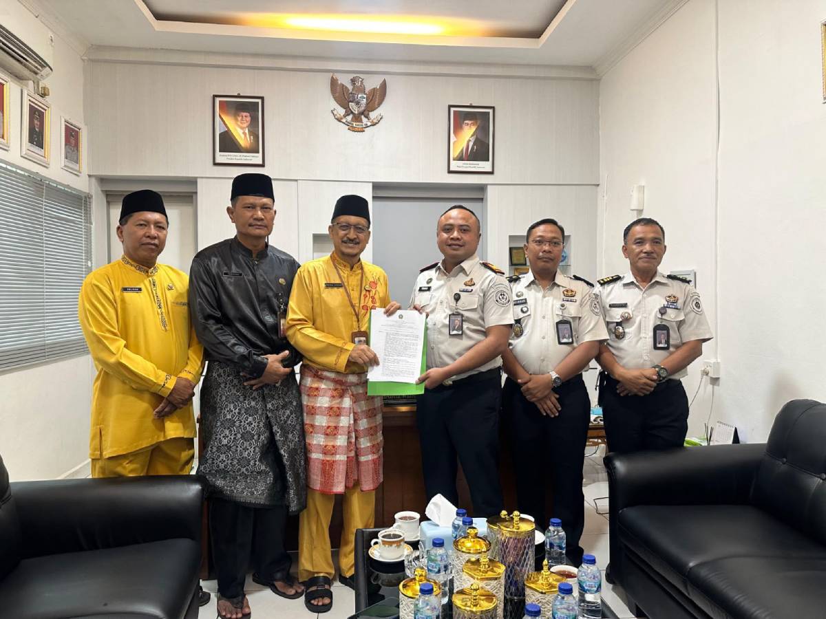 Perkuat Pembinaan Keagamaan Warga Binaan, Rutan Karimun Terima SK Penyuluh Agama dari Kemenag.