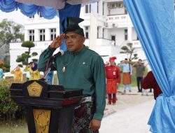 Pimpin Upacara HUT ke-24 Kepri di Karimun, Wabup Rocky Tekankan Pentingnya Kerja Nyata Membangun Daerah