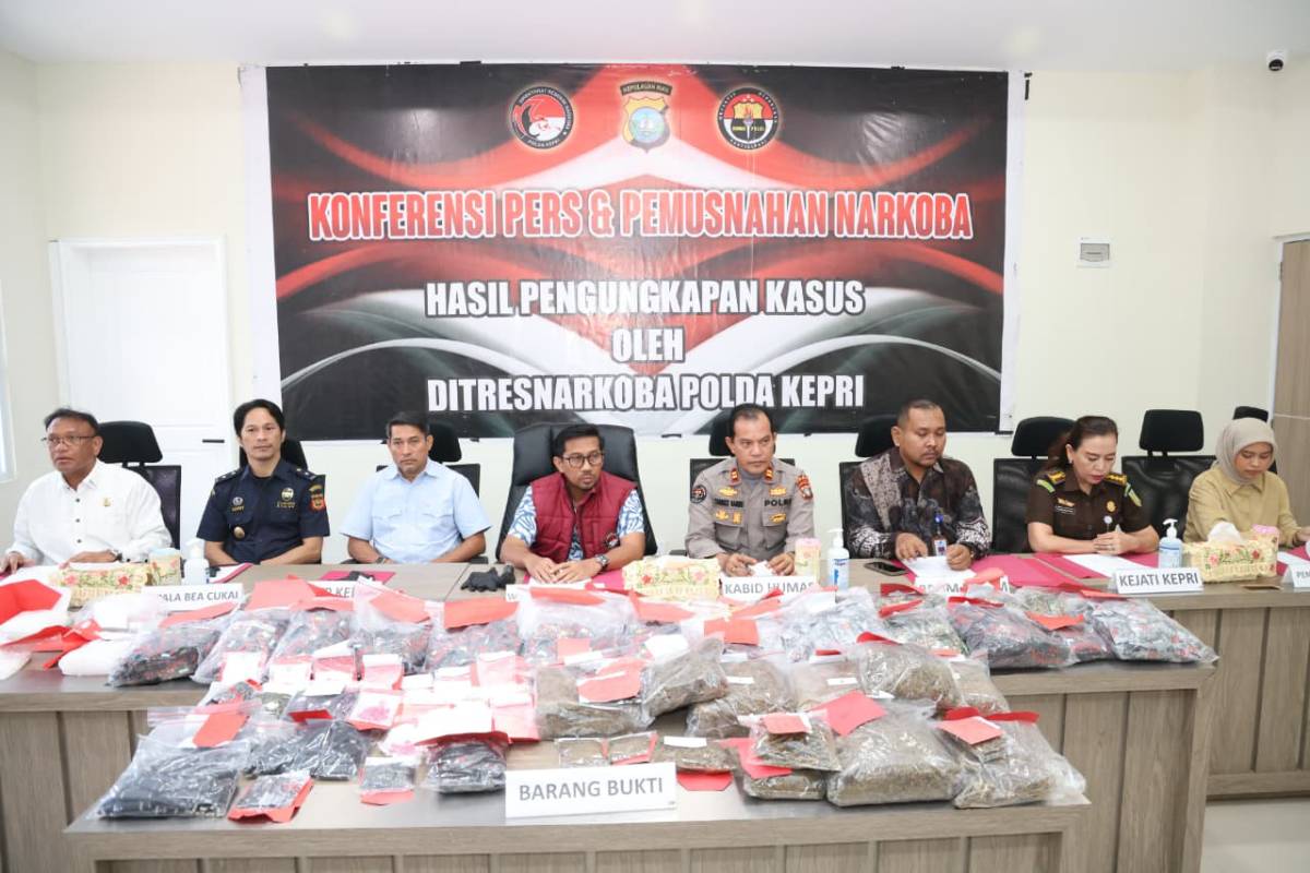 Polda Kepri Musnahkan Barang Bukti Narkotika, Selamatkan 56 Ribu Jiwa.