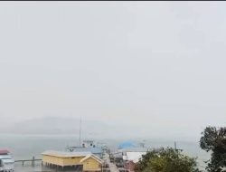 Asap Karhutla Kalimantan Sampai ke Tambelan, Kabut Makin Tebal