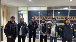 Dittipideksus Bareskrim Tangkap Tersangka Penyelundupan Ponsel Bekas, Barang Bukti Capai Rp253 Miliar.