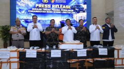 Dua Pelaku Penyeludupan Baby Lobster Lintas Negara Ditangkap Dittipidter Bareskrim Polri