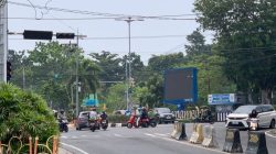 Lampu Lalu Lintas Mati Imbas Blackout, Arus Kendaraan Persimpangan Tanjungpinang Semrawut