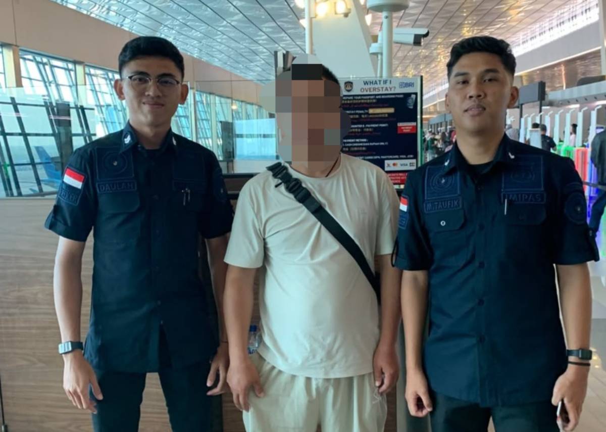 Langgar Aturan Keimigrasian, WNA Asal Tiongkok Dideportasi Imigrasi Bintan.