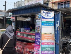 Listrik Padam dan Sinyal Gangguan, Warga Tanjungpinang Serbu Konter HP demi Kuota Internet‎