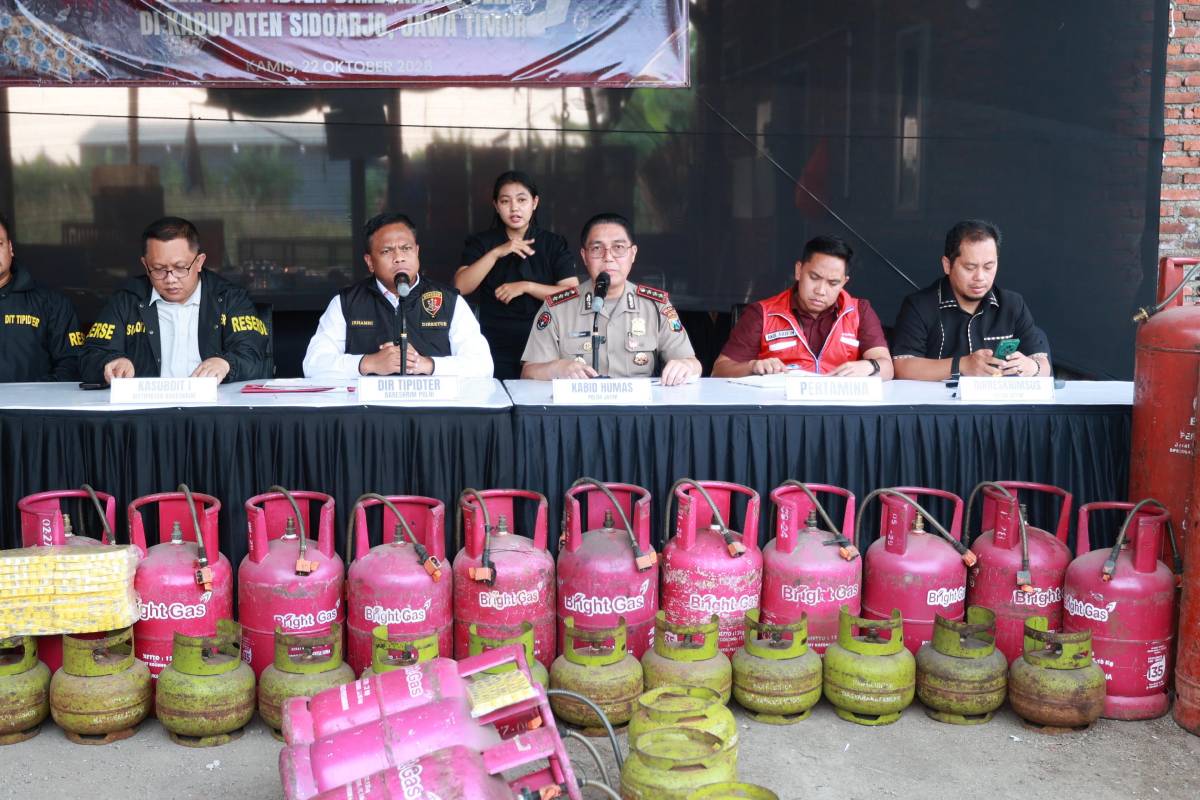 Penyalahgunaan LPG Bersubsidi Terbongkar di Sidoarjo, Bareskrim Tetapkan Dua Tersangka dan Sita 1.820 Tabung.