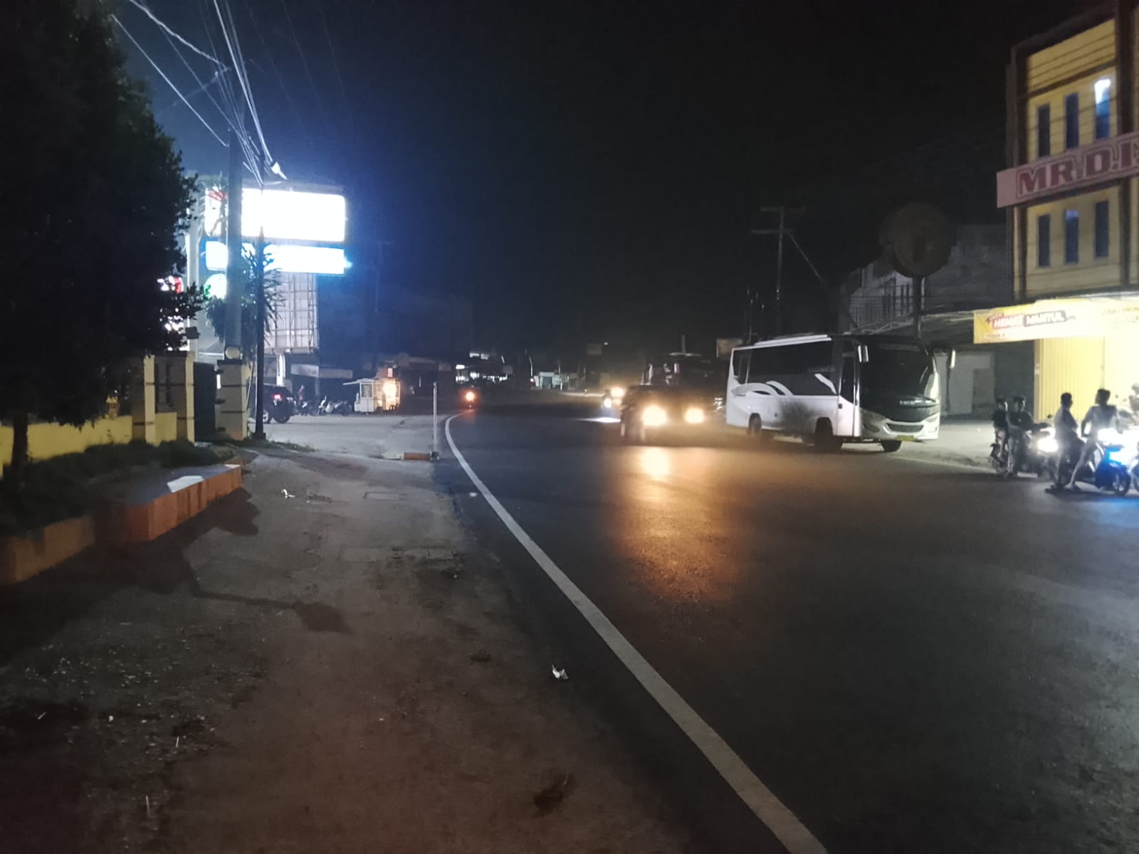 Listrik Bintan Padam 24 Jam, Warga Kecewa Tanjungpinang Sudah Nyala Bergilir.