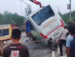 Bus Pegawai Pemkab Bintan Terbalik, 15 Korban Dirawat di RSUP, 3 Alami Patah Tulang